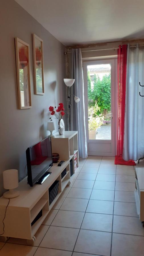 Ma Petite Maison Dans..... Maussane les Alpilles Luaran gambar